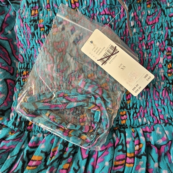 Anthropologie The Nixie Floral Romper - Picture 12 of 12